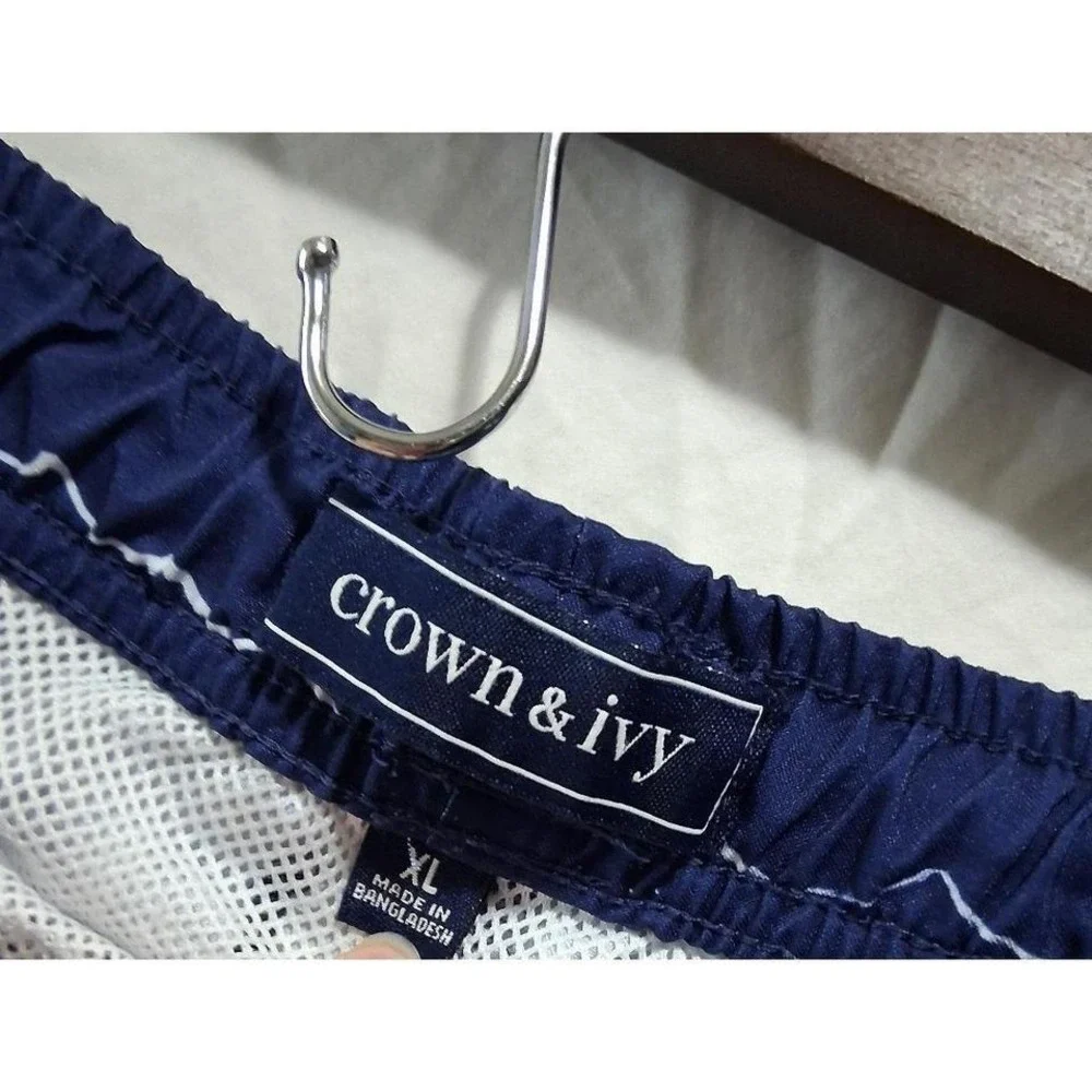 Crown & Ivy Men's Size XL Blue Streaks‎ Swim Bottoms Shorts Trunks. Logo On Leg.